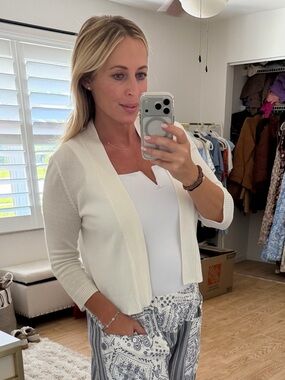 White double lined tank
